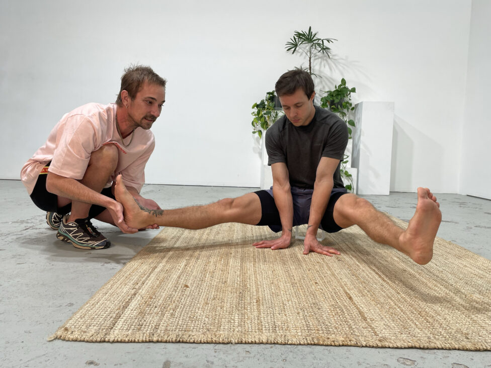Nic Chilvers (left) helps Joey (right) elevate legs and pelvis simultaneously. Finding new agency through difficult problems requires confidence and positivity. Both of us have the same goals with different reasons. This gestural investigation exploring ideas as diverse as recovery, resilience, personal growth, beauty, aspiration, and strength.
