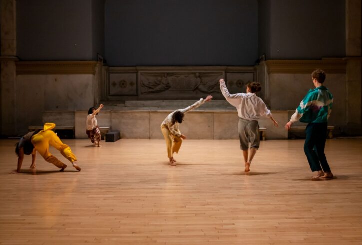 MR@Judson MR AIR Maho Ogawa and dancers in various shapes. Photo by Rachel Keane.